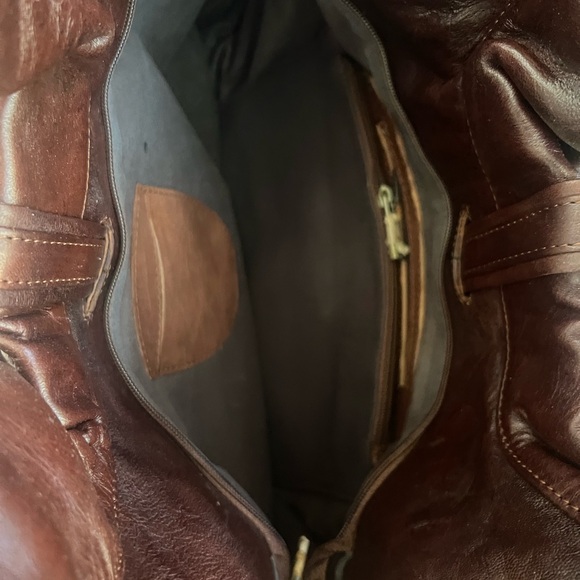 Elegant Brown Leather Women's Bag - Picture 3 of 3